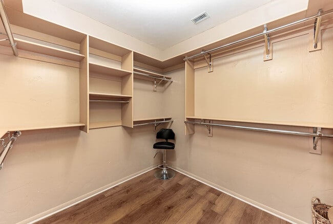 Foto del edificio - 3921 Aloha Ln