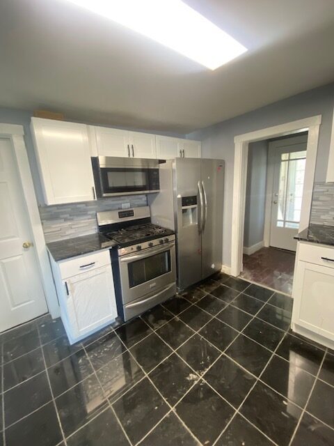 Primary Photo - 1710 E Fayette St