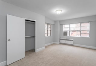 Interior Photo - State House Apartments