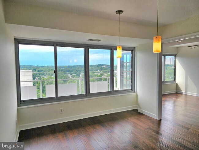 Foto del edificio - 5340 Holmes Run Pkwy