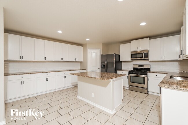 Building Photo - 10254 Metz Vly