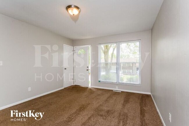 Building Photo - 1555 Florida Drive