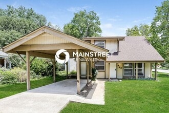 Building Photo - 448 Far Hill Dr