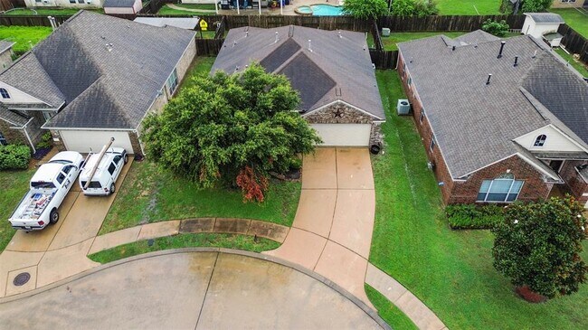 Foto del edificio - 20555 Upland Fair Ln