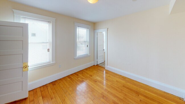 Foto del edificio - 41 Hovenden Ave