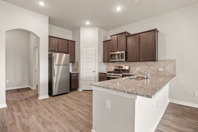 Building Photo - GORGEOUS 3 BEDROOM DUPLEX LOCATED IN CONVERSE, TX!
