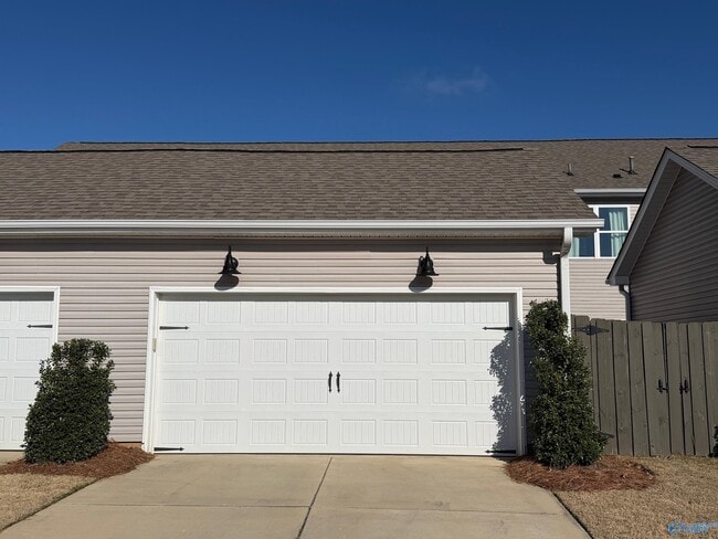 Foto del edificio - 3203 McClellan Wy SE