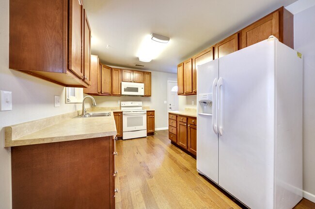 Foto del edificio - 1206 Westmoreland Rd