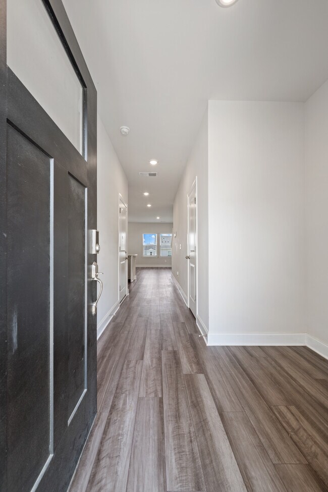 Foto del edificio - 4509 Skywood Ln