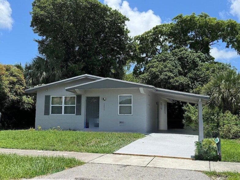 Photo - 1230 NW 29th Way