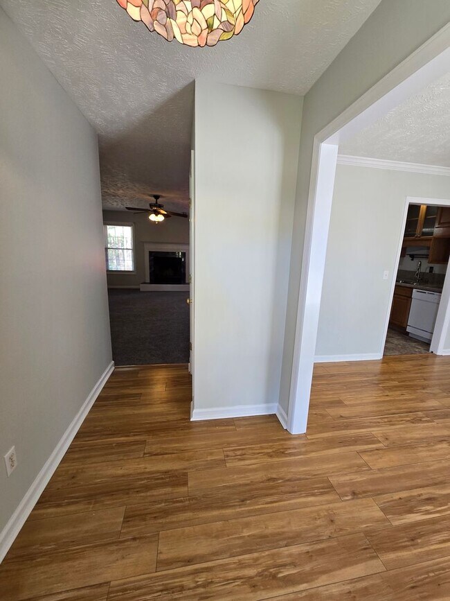 Foto del edificio - Beautiful Ranch Style Home for Rent