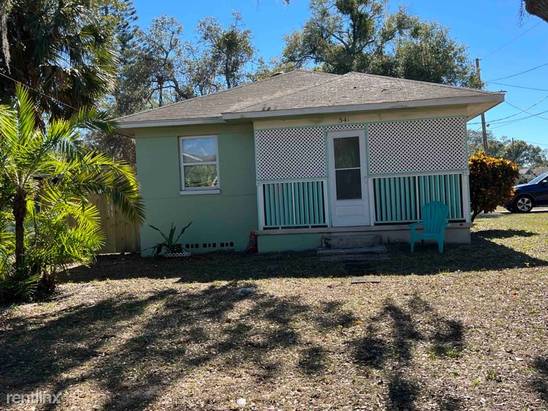 Primary Photo - 3 br, 2 bath House - 541 W Woodlawn Ave