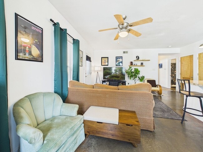 Foto del edificio - 1112 Porter St