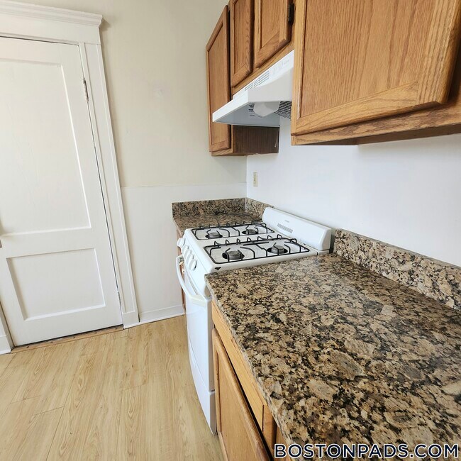 Foto del edificio - 88 Maple St