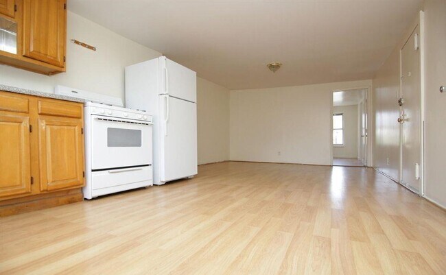 Foto del edificio - 93 4th Ave