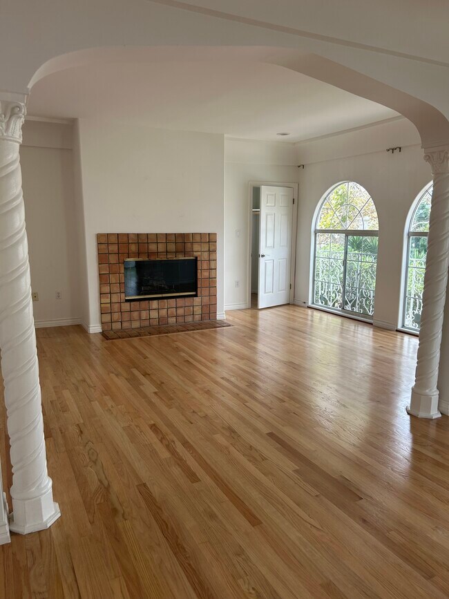 Foto del edificio - 6418 W 6th St