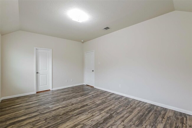 Foto del edificio - 5710 Kyle Cove Dr