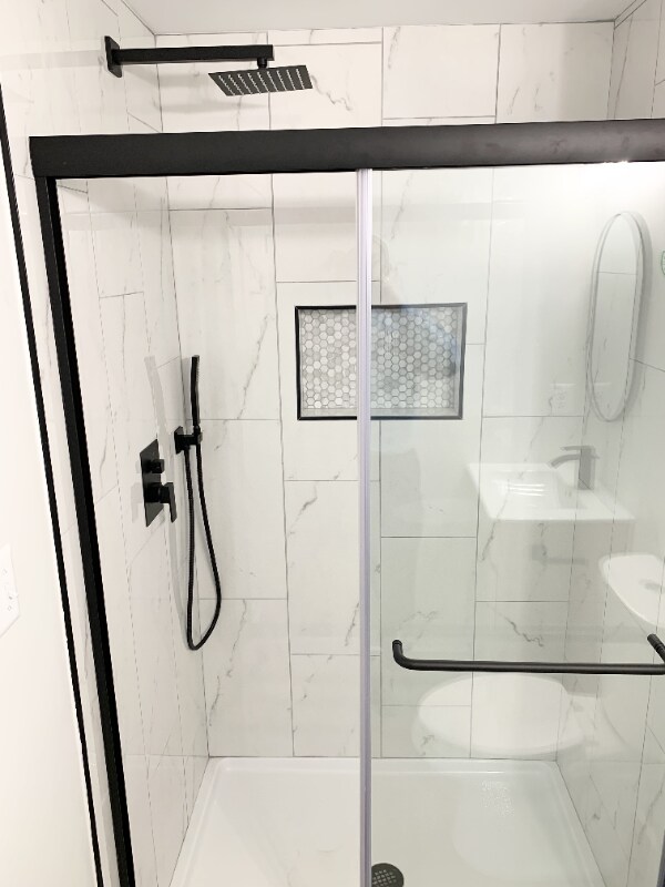 Foto del edificio - 1600 S Charles St