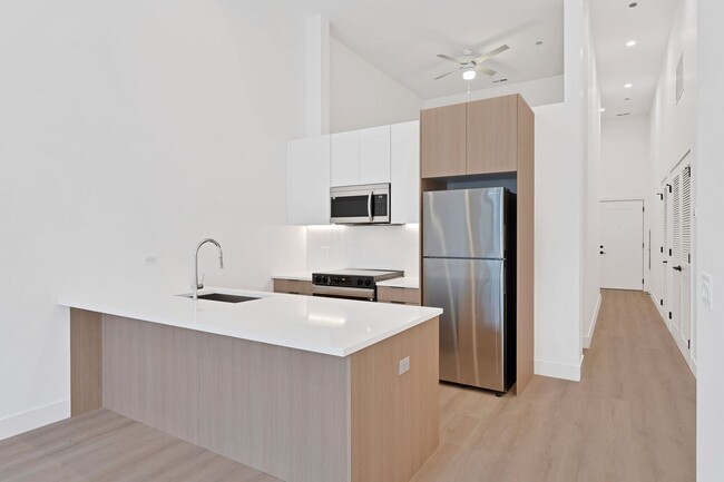 Foto del edificio - East Lakeview / Wrigleyville - Brand New C...