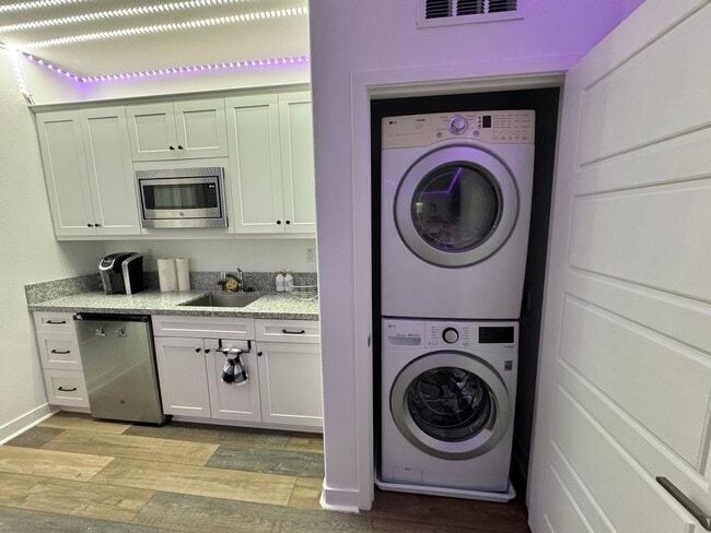 Foto del edificio - 29431 Kittridge Cir