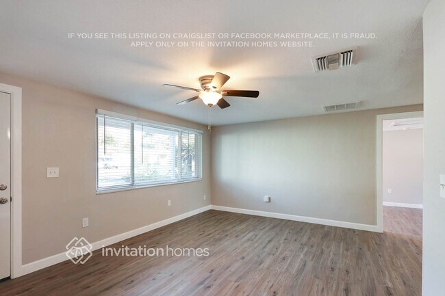 Foto del edificio - 15723 Sea Pines Dr