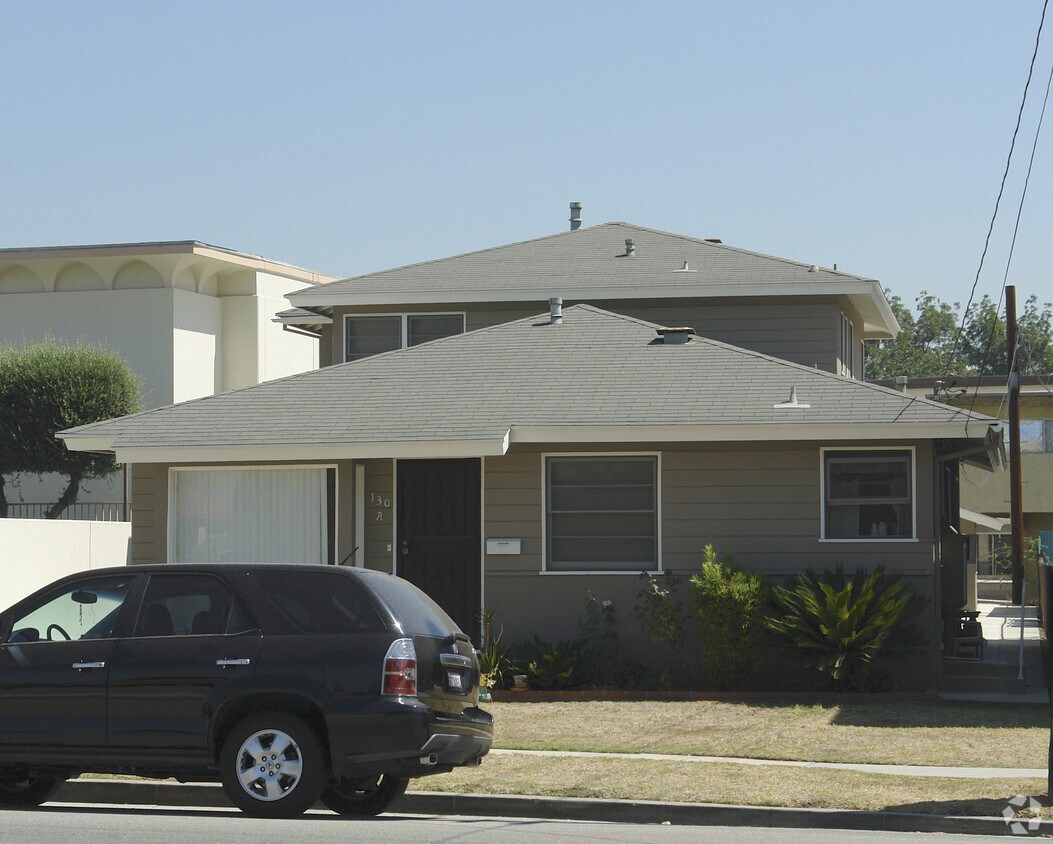 Building Photo - 130 S Del Mar Ave