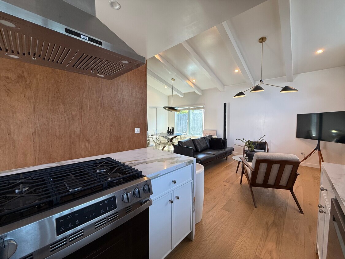 Foto principal - 646 Hazel Ave