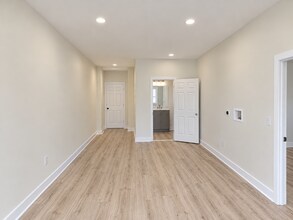 Building Photo - 4118 S Martin Luther King Dr