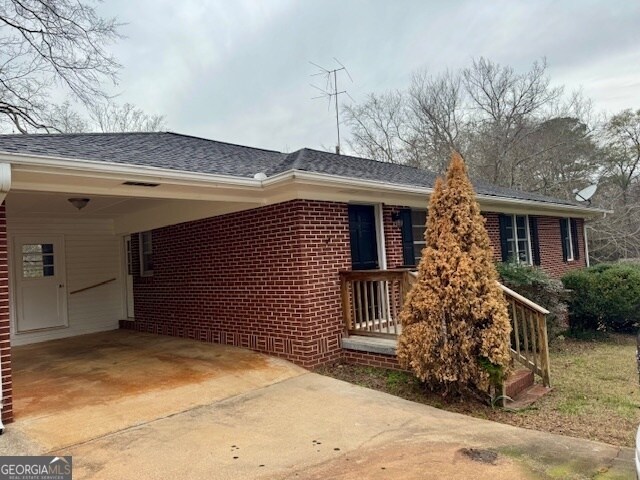 Foto del edificio - 449 Shankle Rd