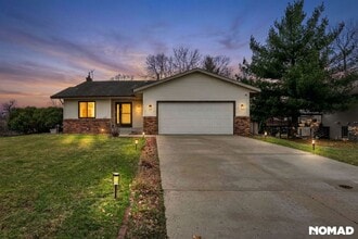 Building Photo - 7633 83rd Ave N