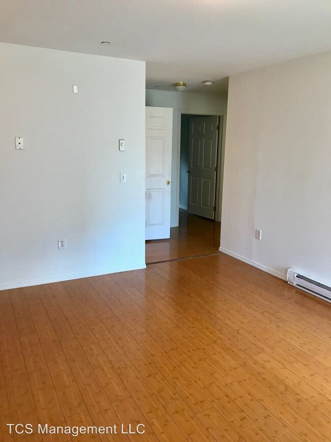 Foto del edificio - 2813 W Queen Ln