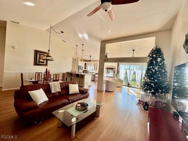 Foto del edificio - 16561 Heron Coach Way