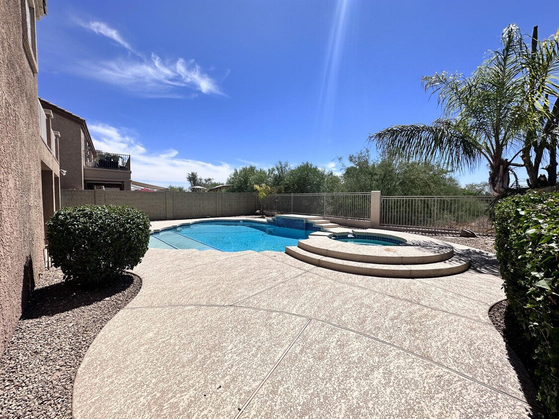 Primary Photo - 33848 N Pate Pl