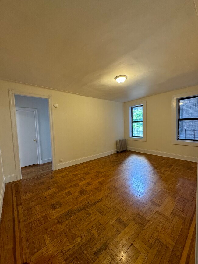 Foto del edificio - 3164 Grand Concourse