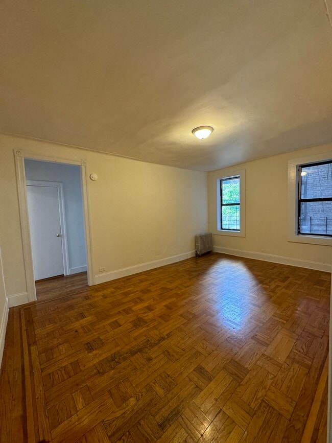 Building Photo - 3164 Grand Concourse