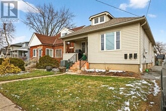 Building Photo - 66 Queen St S