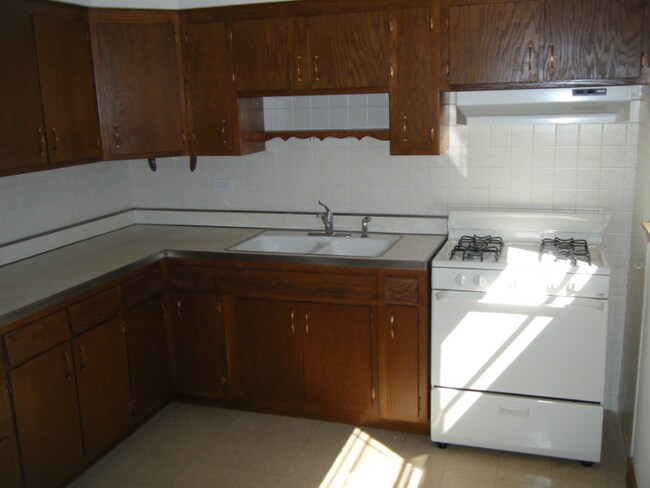 Foto del edificio - 7222 Dixon St
