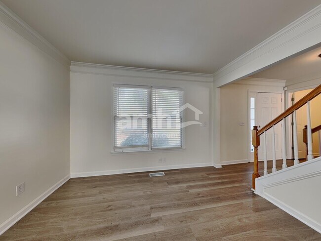 Foto del edificio - 4905 Heritage Woods Ct