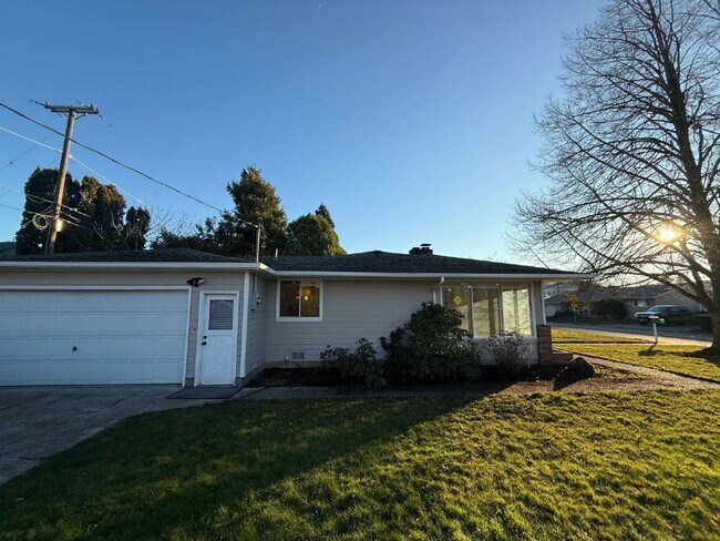 Foto del edificio - 1495 Lake Dr