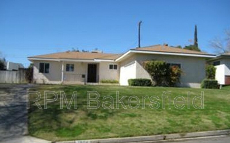 Primary Photo - 1804 Chevy Chase Dr