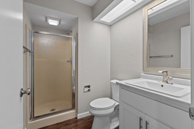 Foto del edificio - W6157 Aerotech Dr