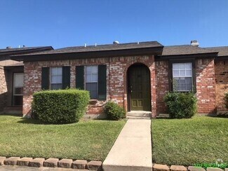 Building Photo - 1502 Beaumont Rd