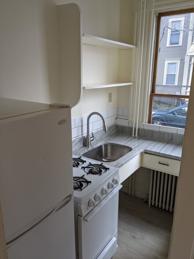 Foto principal - 441 Pleasant St