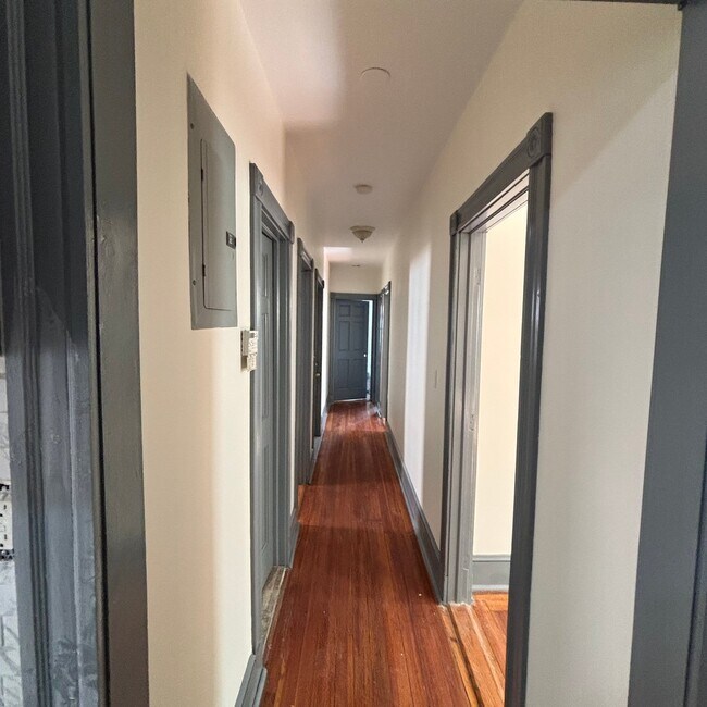 Foto del edificio - 19 Topliff St