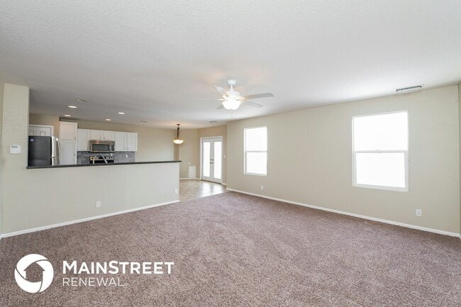 Foto del edificio - 13872 Lilac St