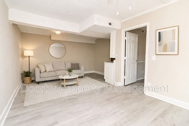 Building Photo - 5102 TN-58