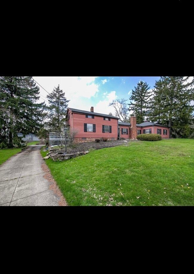 Building Photo - 6120 Richmond Rd