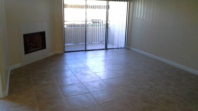 Foto del edificio - Vizcaya Condo in Gated Community