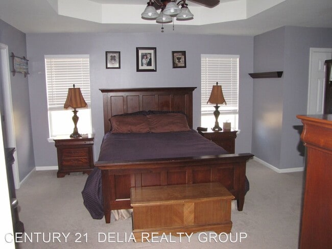 Building Photo - 3 br, 2 bath House - 1817 Briarwood Dr.