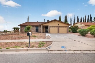 Building Photo - 11301 Gene Sarazen Dr